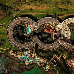 Hilton Grand Vacations Club Ocean Tower Village Resort